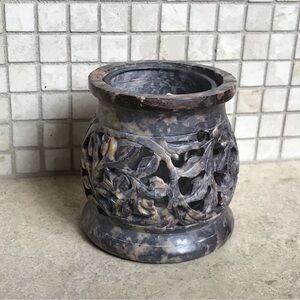 CARVED STONE HANDCRAFTED VOTIVE/TEALIGHT CANDLE HOLDER